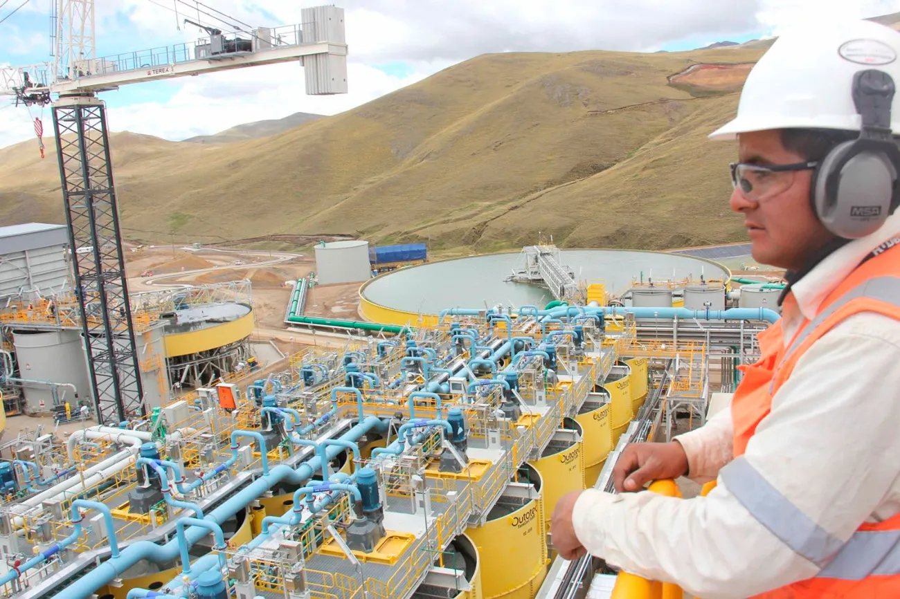 Obras Civiles y Pisos Epóxicos Industriales